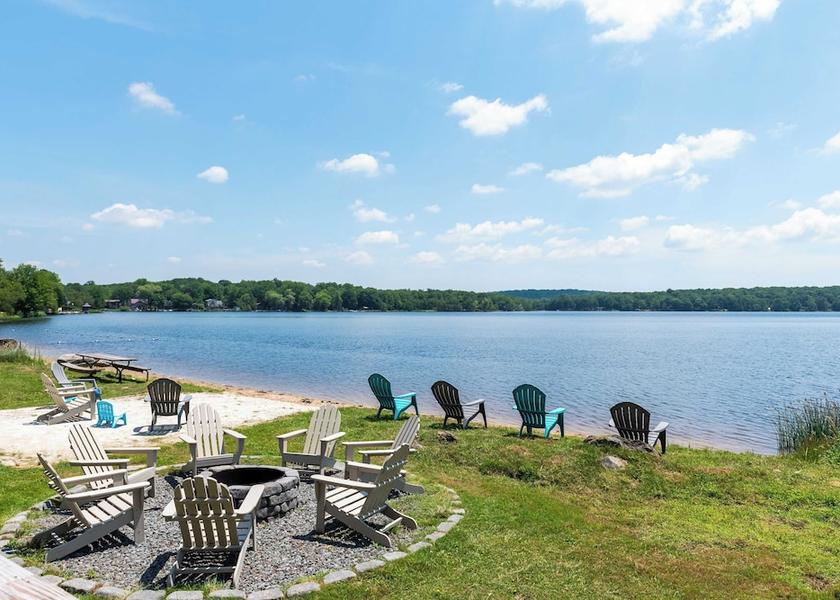 Pennsylvania Pocono Lake Interior Entrance