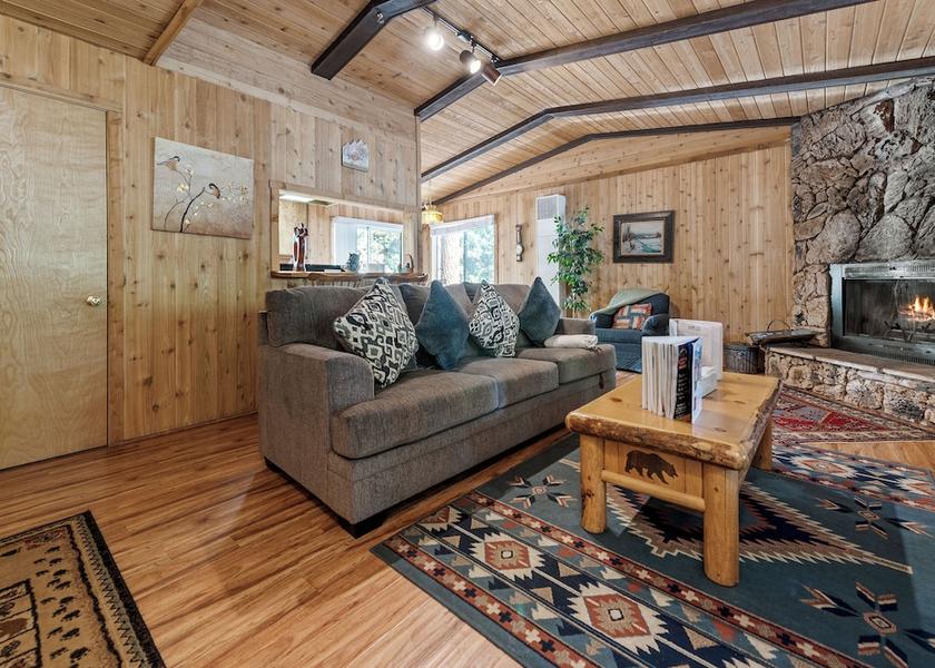 California Vista Living Area