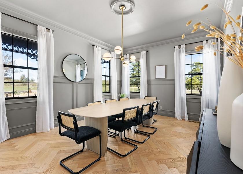 Texas Manor In-Room Dining