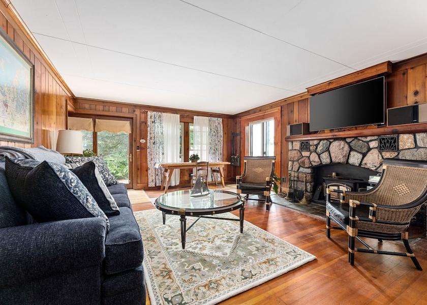 Michigan Traverse City Living Area