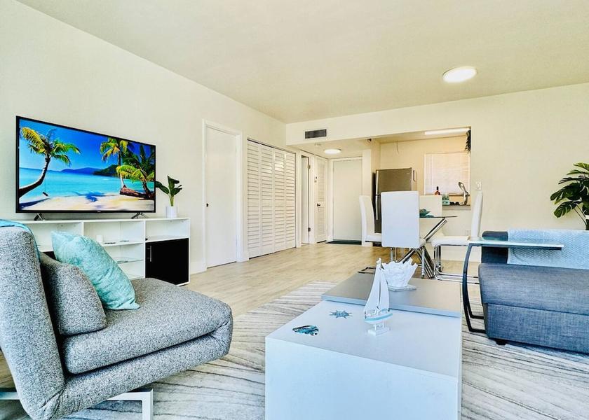 Florida north miami beach Room