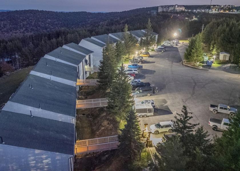 West Virginia Snowshoe Exterior Detail