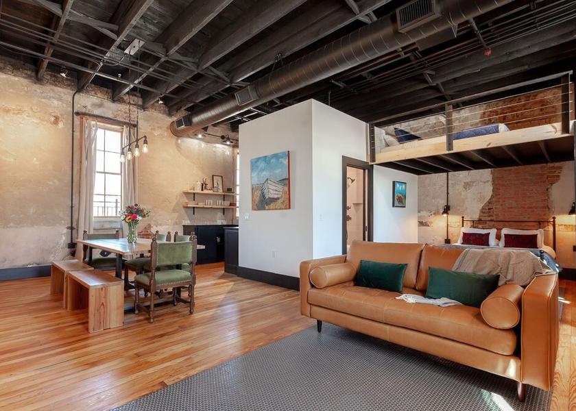 Arkansas Heber Springs In-Room Dining