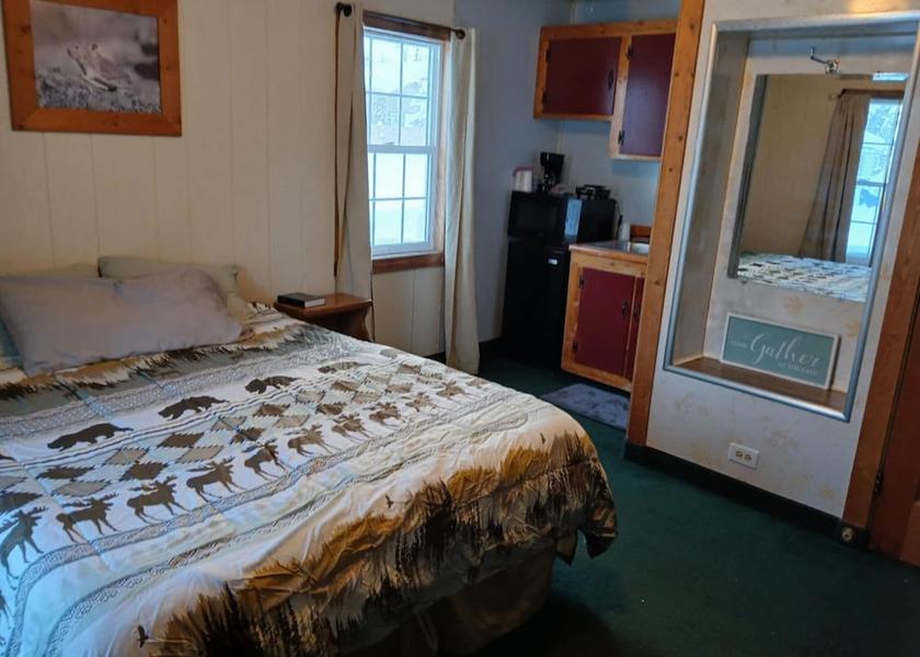 Montana East Glacier Park Room