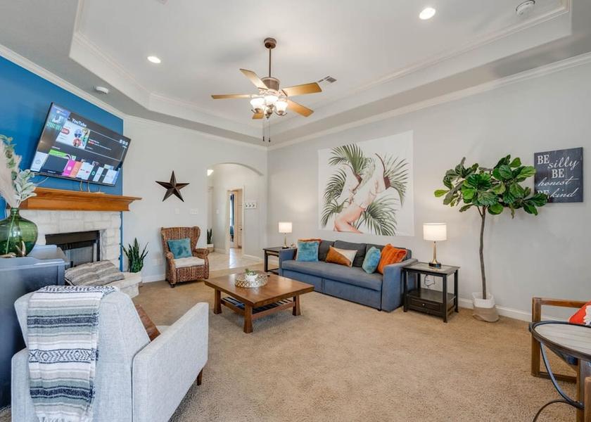 Texas College Station Room