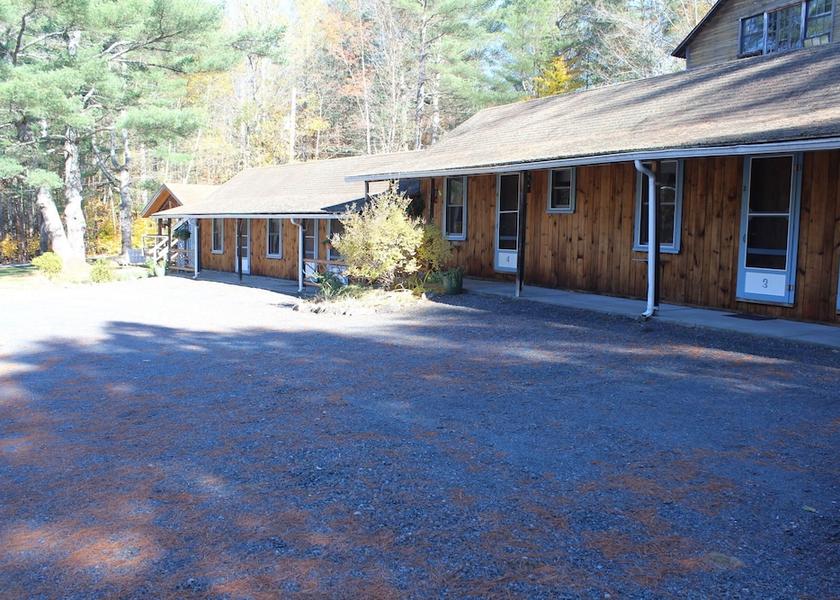 New York Long Lake Exterior Detail