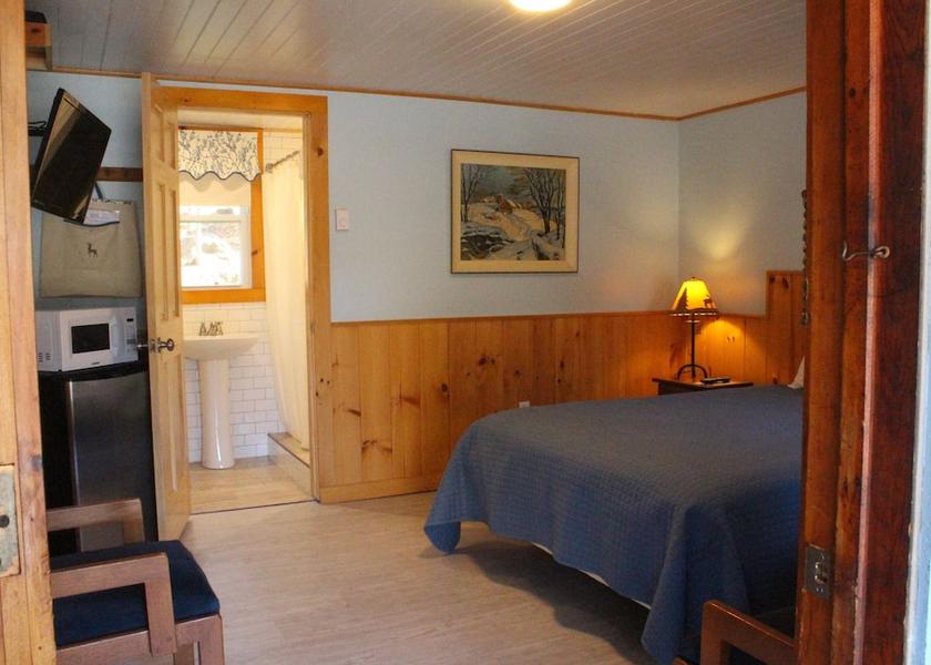 New York Long Lake Room