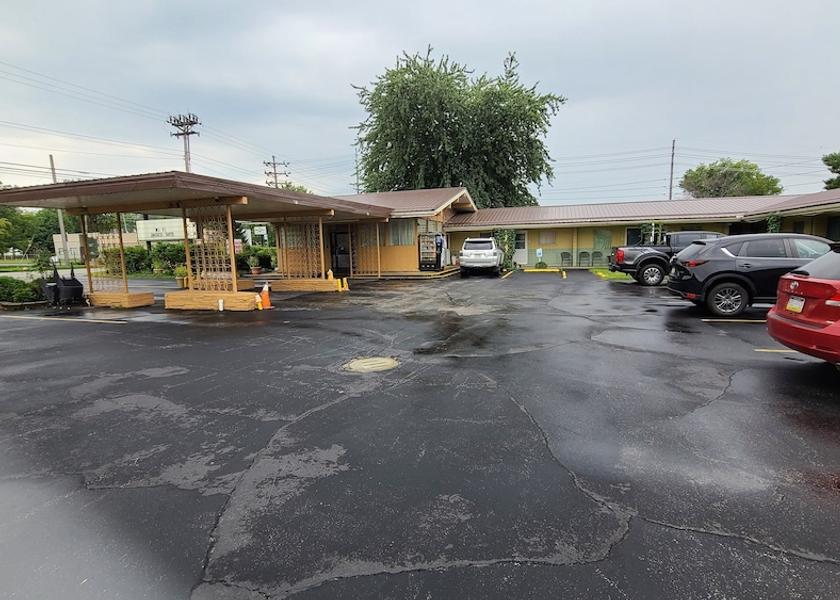 Pennsylvania Erie Exterior Detail