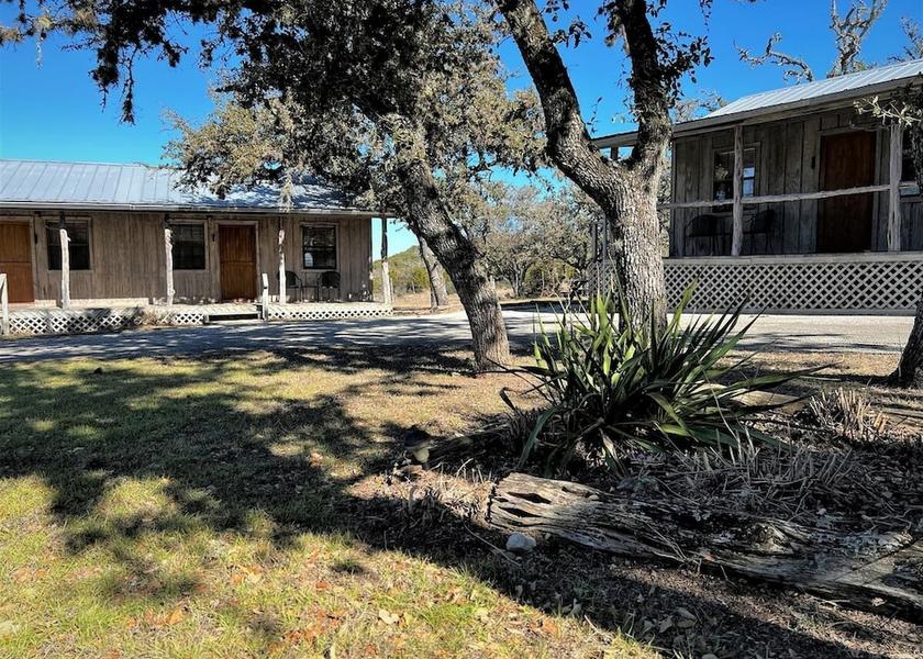 Texas Bandera Room