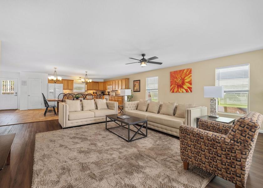 Missouri Gravois Mills Living Area