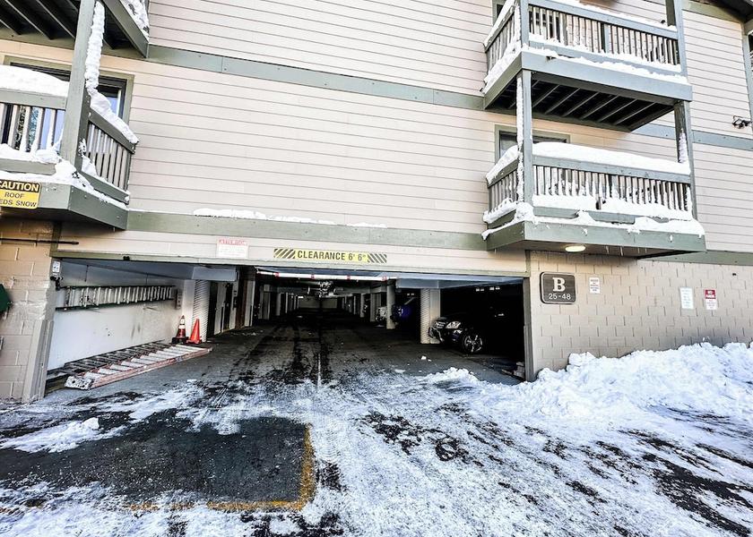 California Mammoth Lakes Exterior Detail