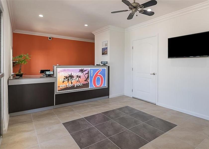 California Lomita Lobby