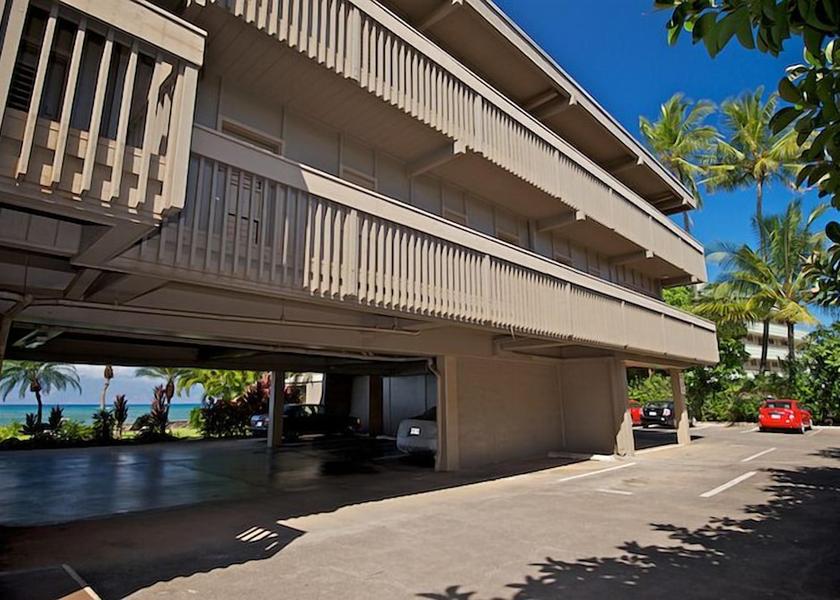 Hawaii Lahaina Exterior Detail