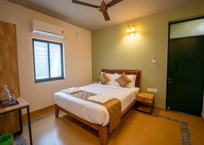 Karnataka Bangalore Standard Room