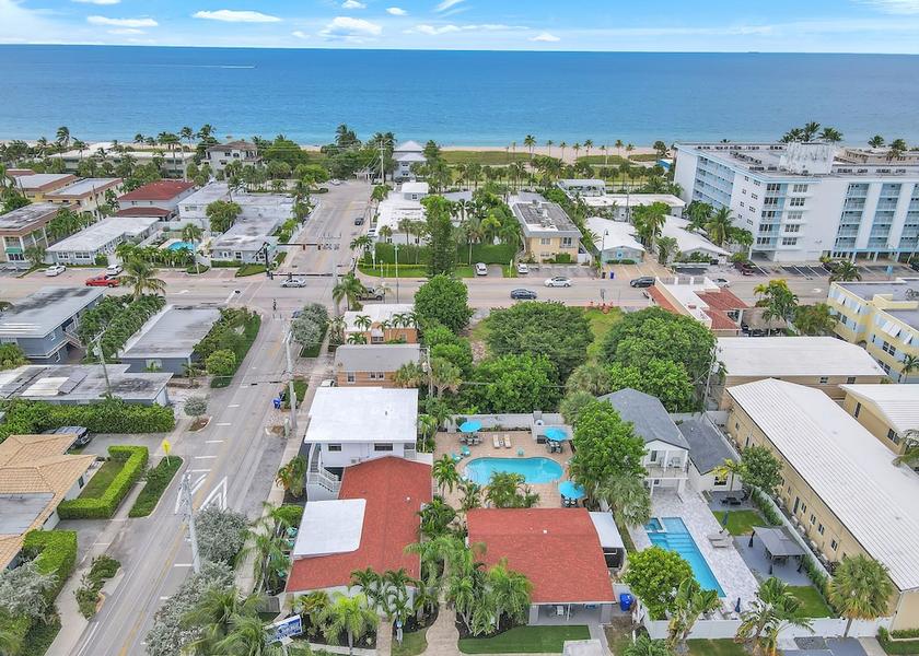 Florida Lauderdale-by-the-Sea Exterior Detail