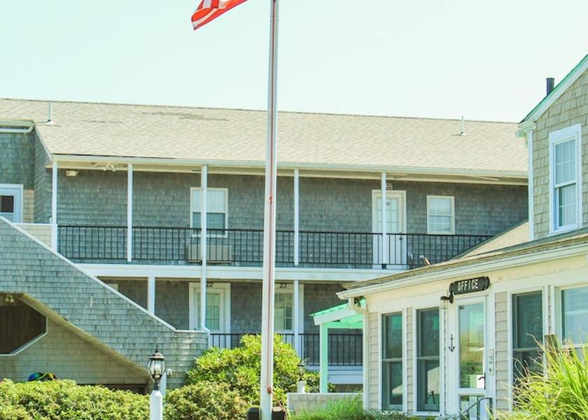 Massachusetts Dennis Port Facade