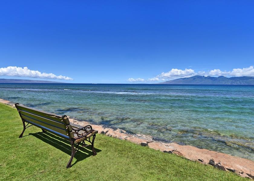 Hawaii Lahaina Exterior Detail