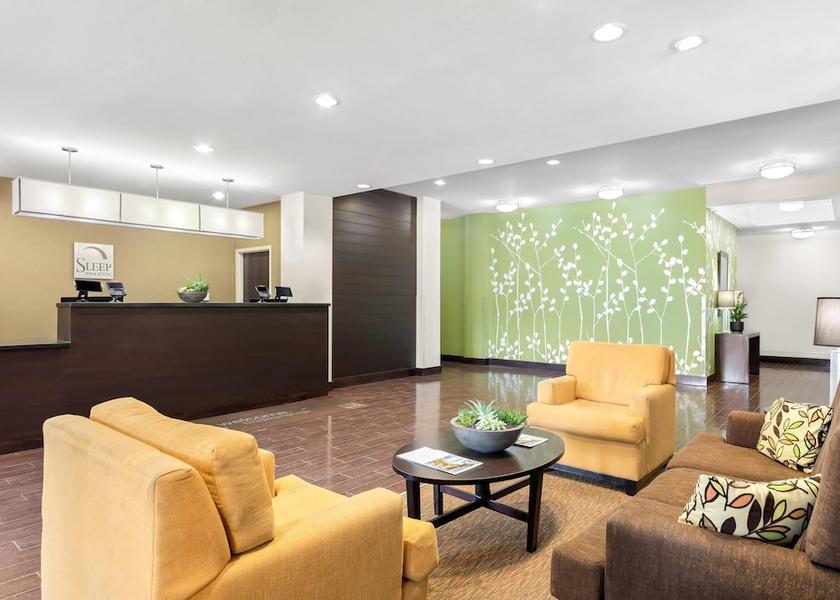 Texas Dripping Springs Lobby