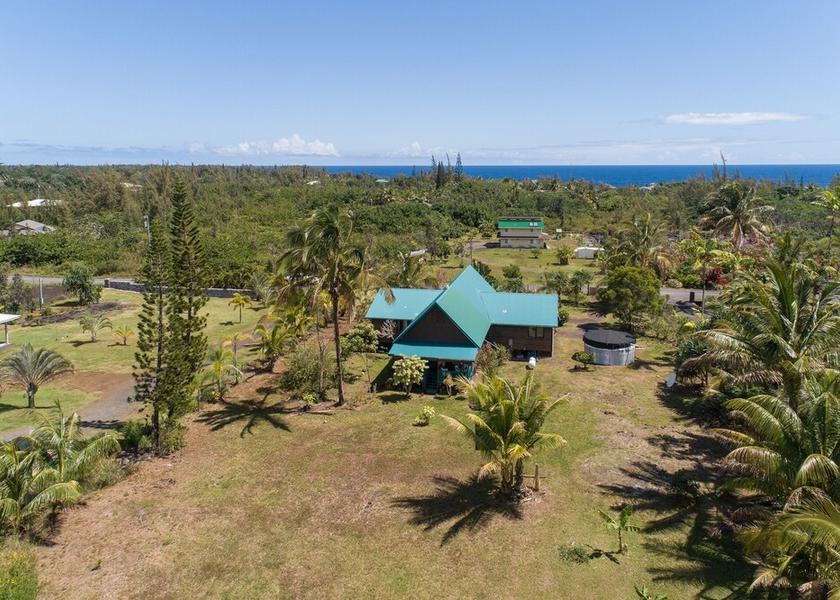 Hawaii Keaau Property Grounds