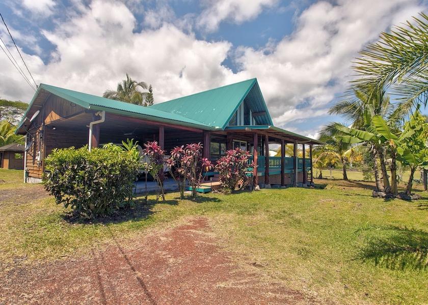 Hawaii Keaau Property Grounds