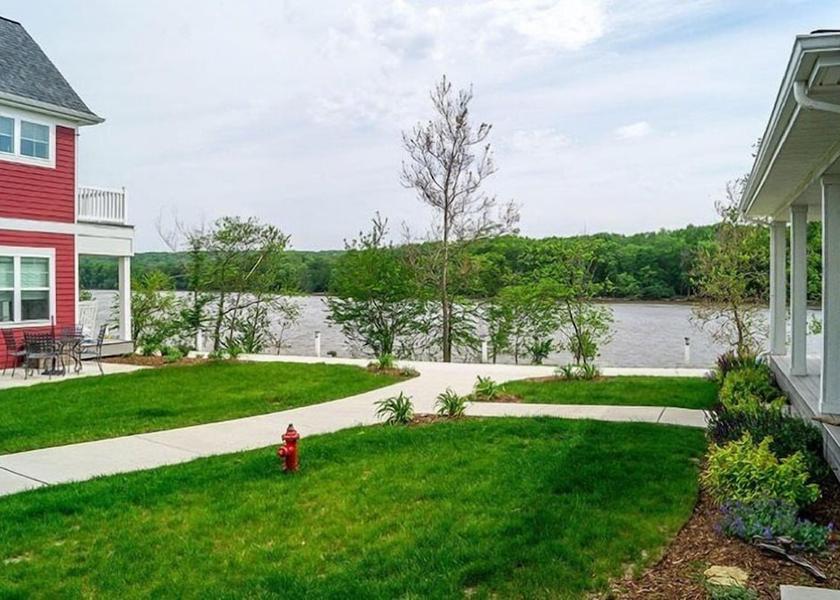 Ontario Ottawa Property Grounds
