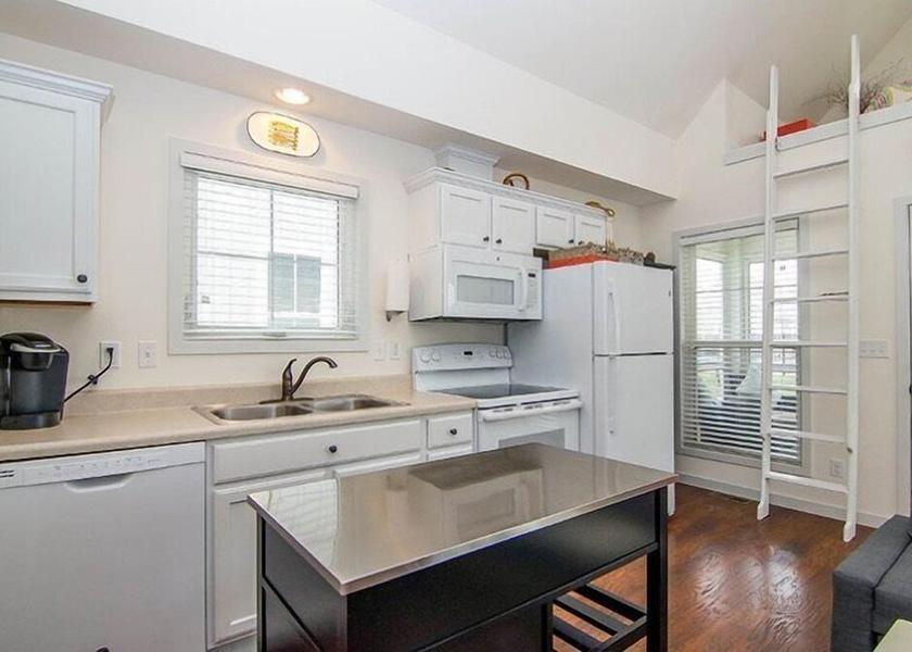 Ontario Ottawa Kitchen