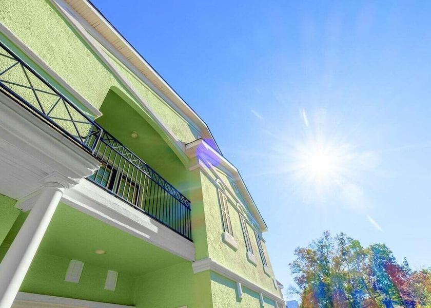 Mississippi Gulfport Exterior Detail