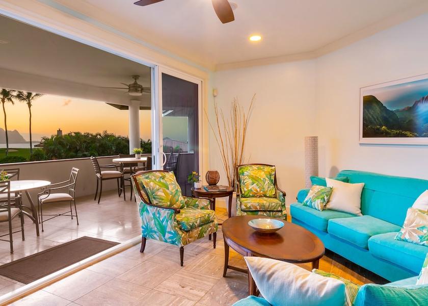 Hawaii Princeville Living Area