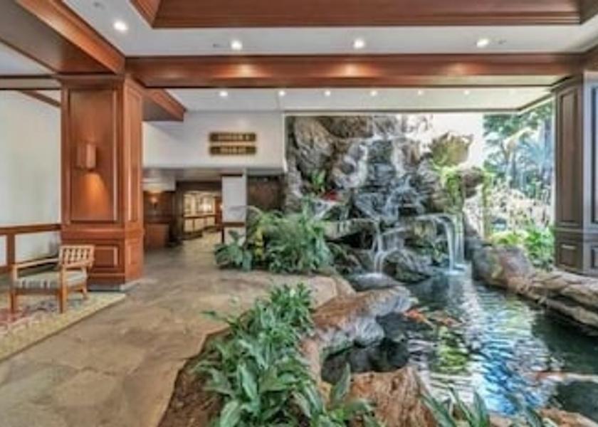 Hawaii Honolulu Interior Entrance