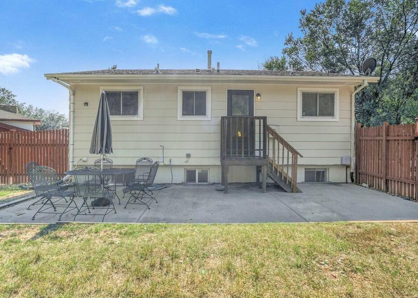 Colorado Colorado Springs Outdoor Dining