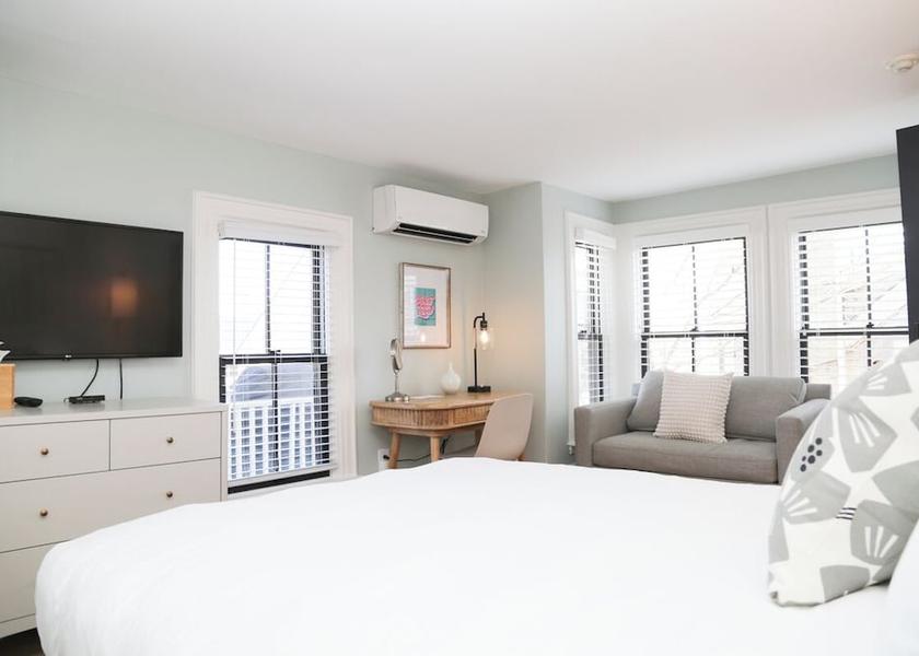 Massachusetts Provincetown Room
