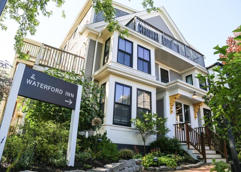 Massachusetts Provincetown Hotel Exterior