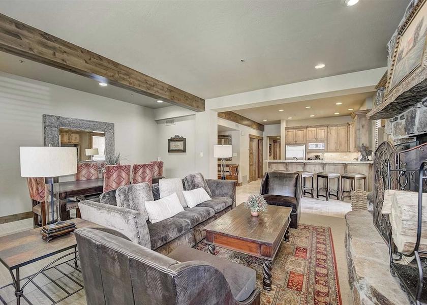 Kentucky Park City Interior Entrance