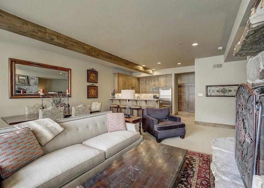 Kentucky Park City Interior Entrance