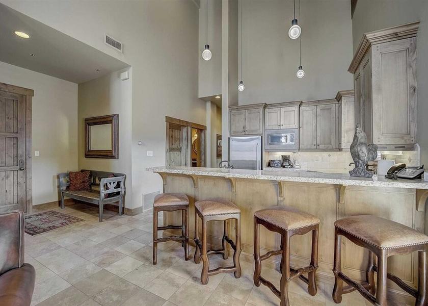 Kentucky Park City Interior Entrance