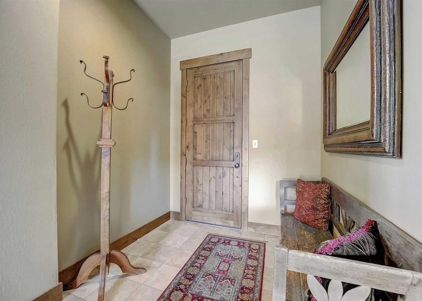 Kentucky Park City Interior Entrance