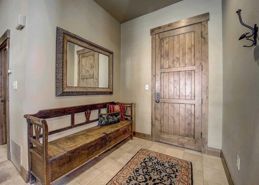 Kentucky Park City Interior Entrance