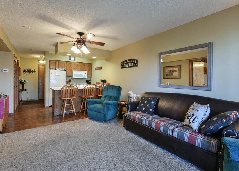 Missouri Branson West Exterior Detail