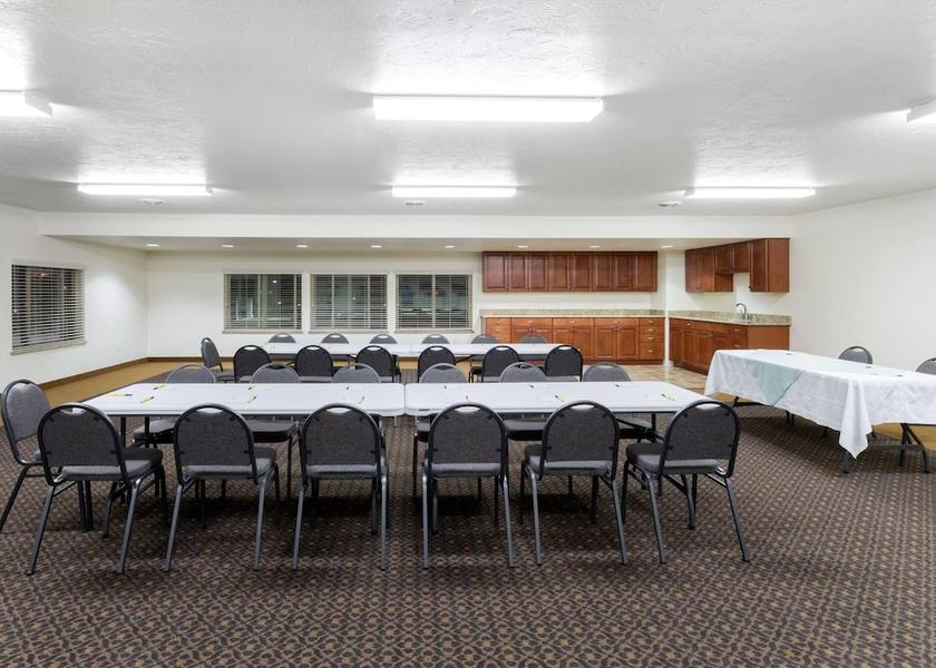 Ohio Montpelier Meeting Room