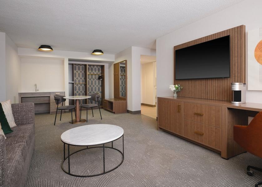 Illinois Rosemont Room
