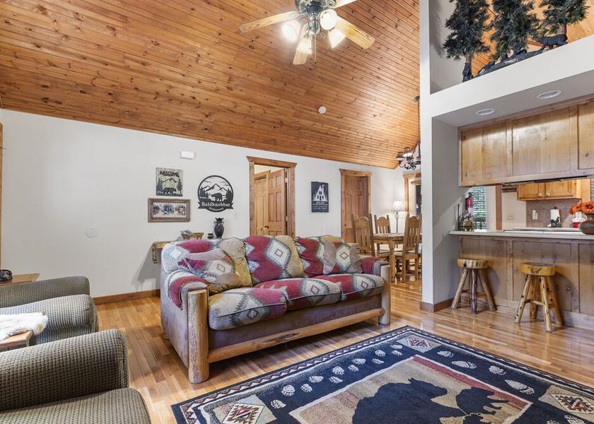 Missouri Branson West Living Area