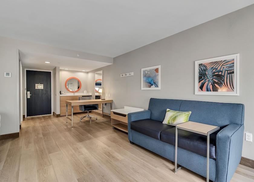 Florida Miramar Beach Room