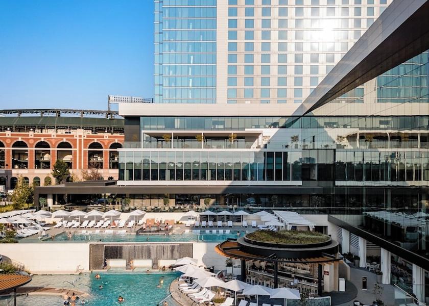 Virginia Arlington Pool