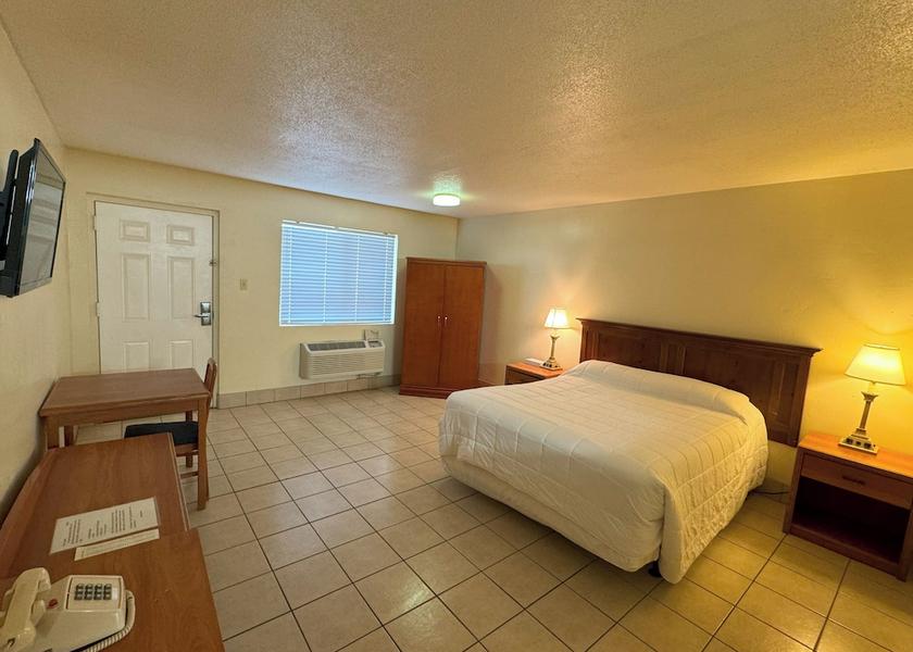 New Mexico Las Cruces Room