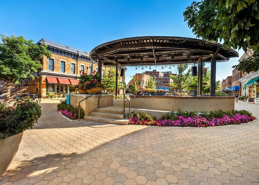 Colorado Fort Collins Property Grounds