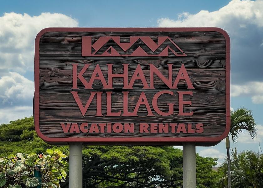 Hawaii Lahaina Exterior Detail