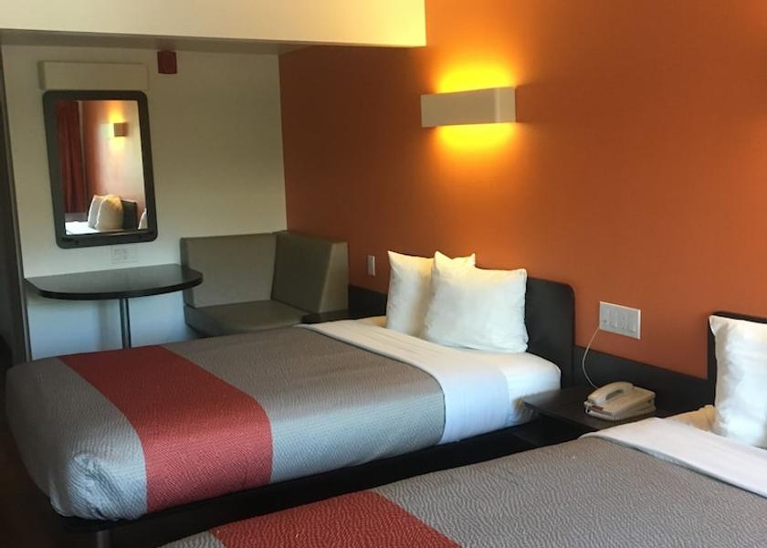 Washington Bremerton Room