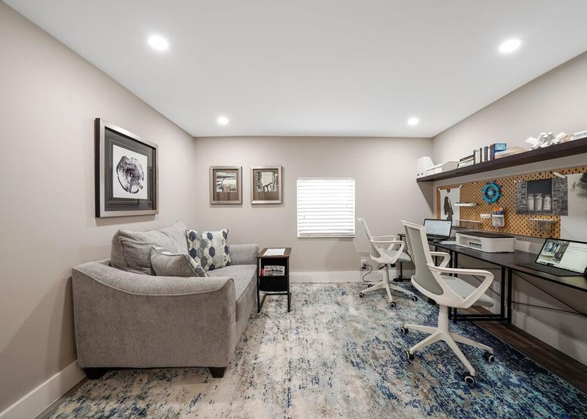 Florida Oakland Park Room