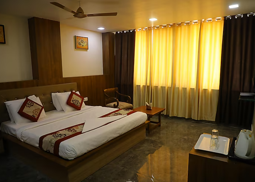 Bihar Patna Deluxe AC