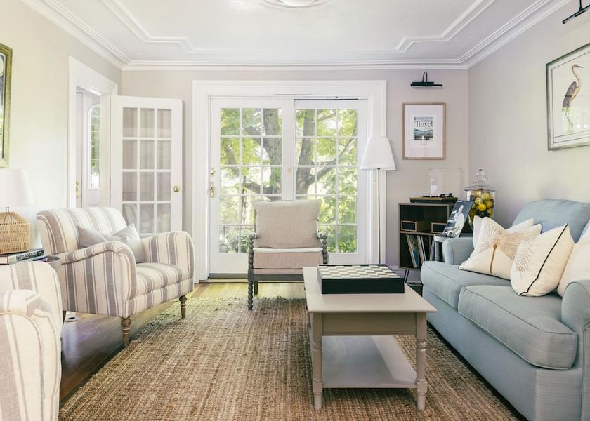 Connecticut Westerly Interior Entrance